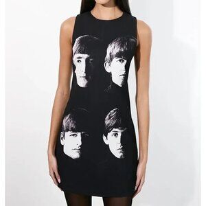 NWT Alice + Olivia The Beatles Clyde Shift Mini Dress Fab Four Portrait Black 6